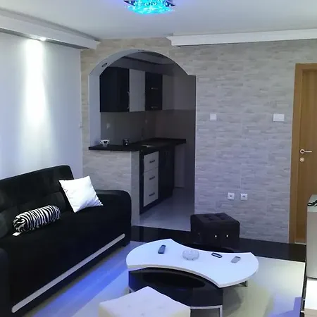 Maca Novi Sad