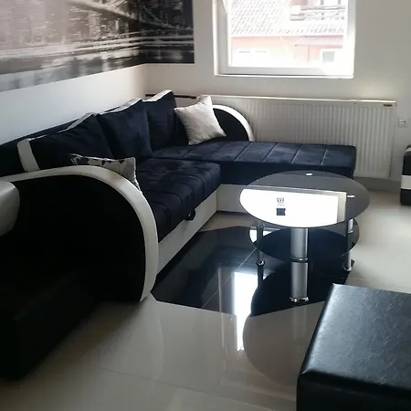 Apartment Maca