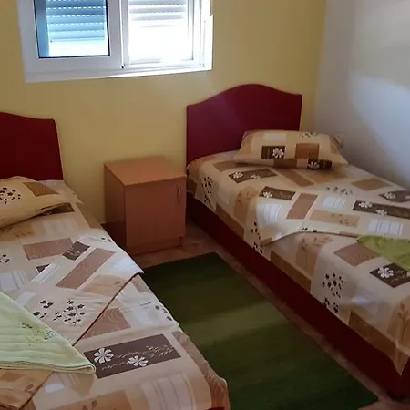 Apartment Maca *