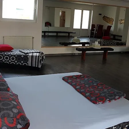 Apartment Maca Novi Sad