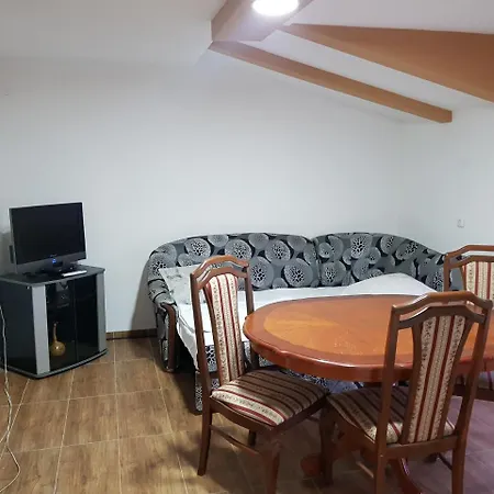 Apartment Maca *
