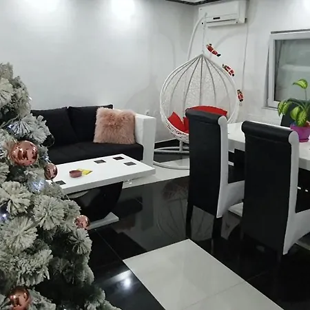 Apartment Maca